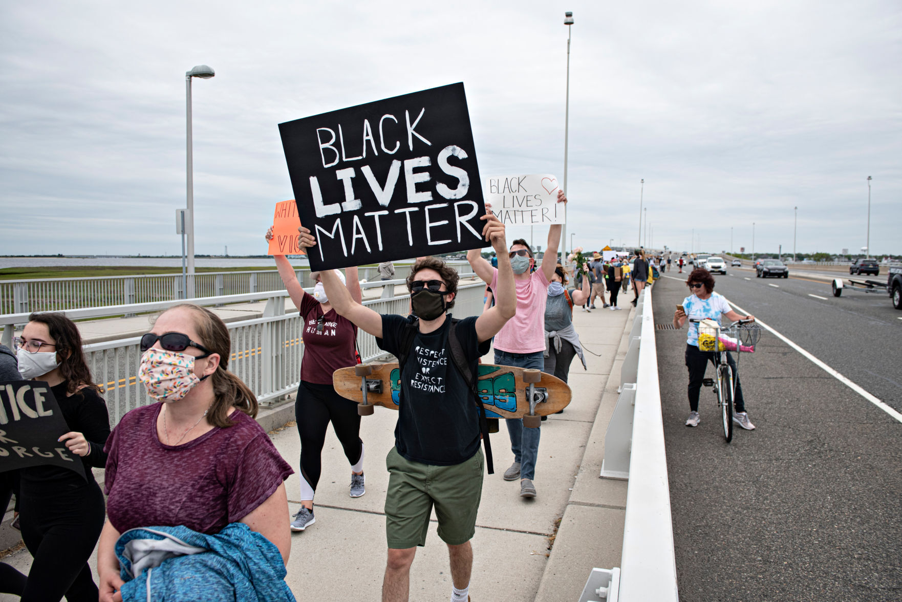 060320_nws_ocprotest